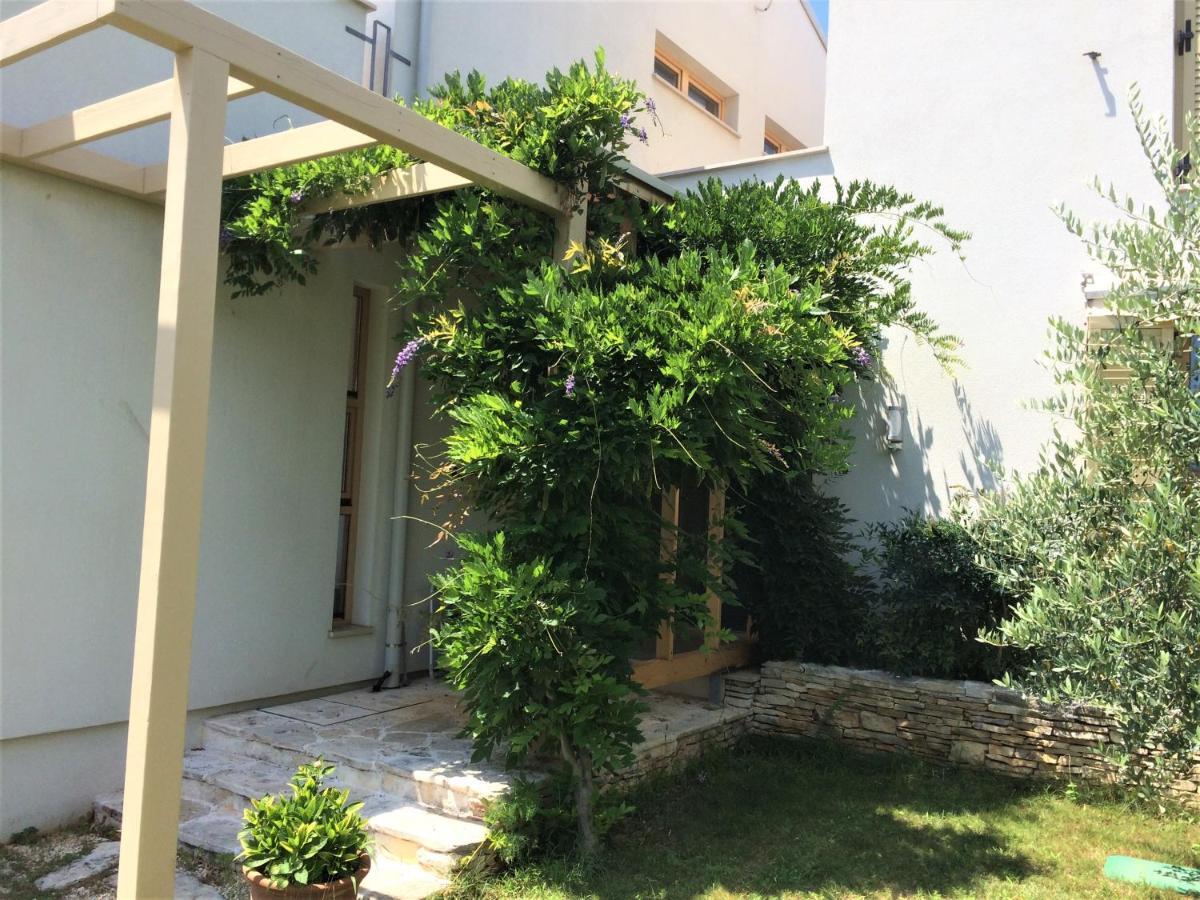 Casa Bamboo Apartment Banjole Luaran gambar
