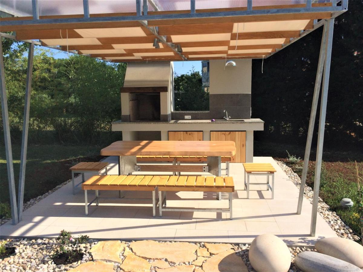 Casa Bamboo Apartment Banjole Luaran gambar